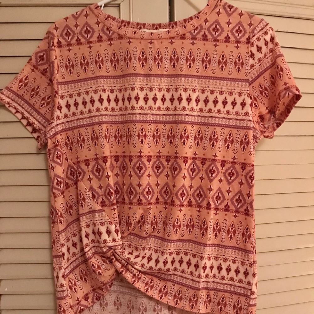 Boho high-low top with tie in front